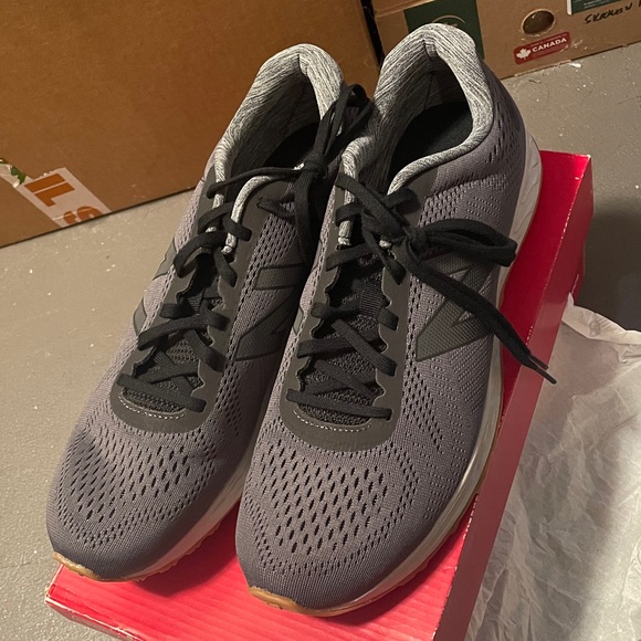 BRAND NEW men new balance fresh foam MARISLB1 running shoes size US 11.5 - Picture 7 of 9